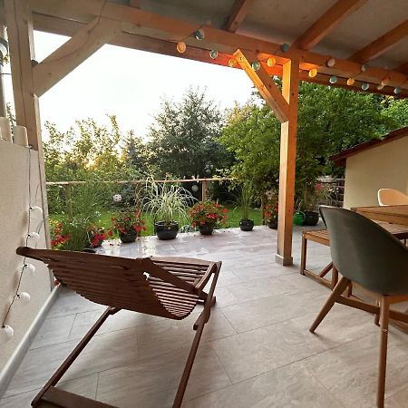 Kisvirag Vendeghaz Villa Balatonvilagos Exterior photo
